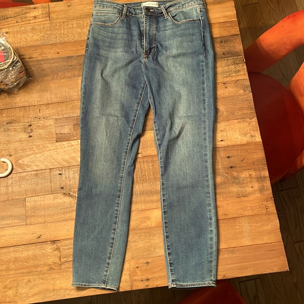 Articles Of Society Women's Medium Blue Straight-Leg Jeans